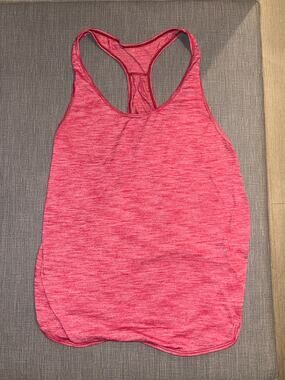 L-023 Lululemon knit racerback tank size missing, best for size 2-6